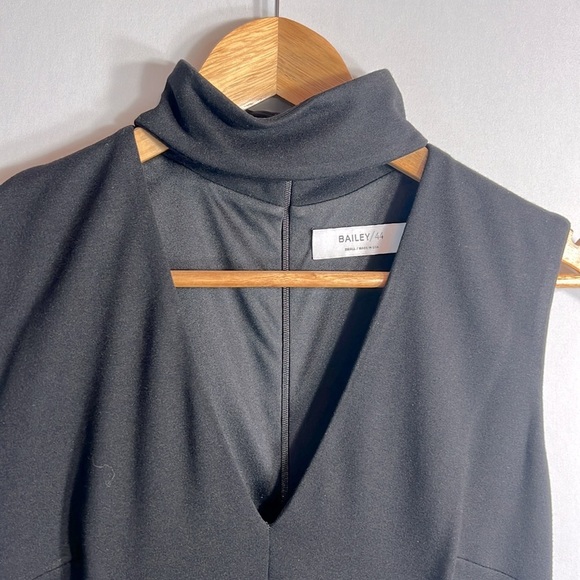 Bailey 44 Black Choker Neck Sheath Cocktail Dress size S NWOT - Picture 3 of 7